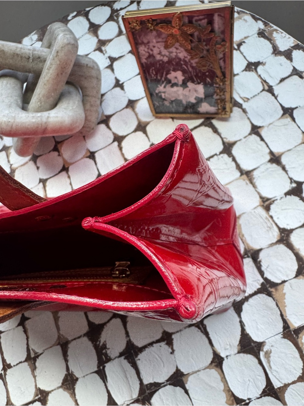 Louis Vuitton Shoulder Bag Monogram Vernis Reade PM, Red, Vintage, Limited - Picture 8 of 14